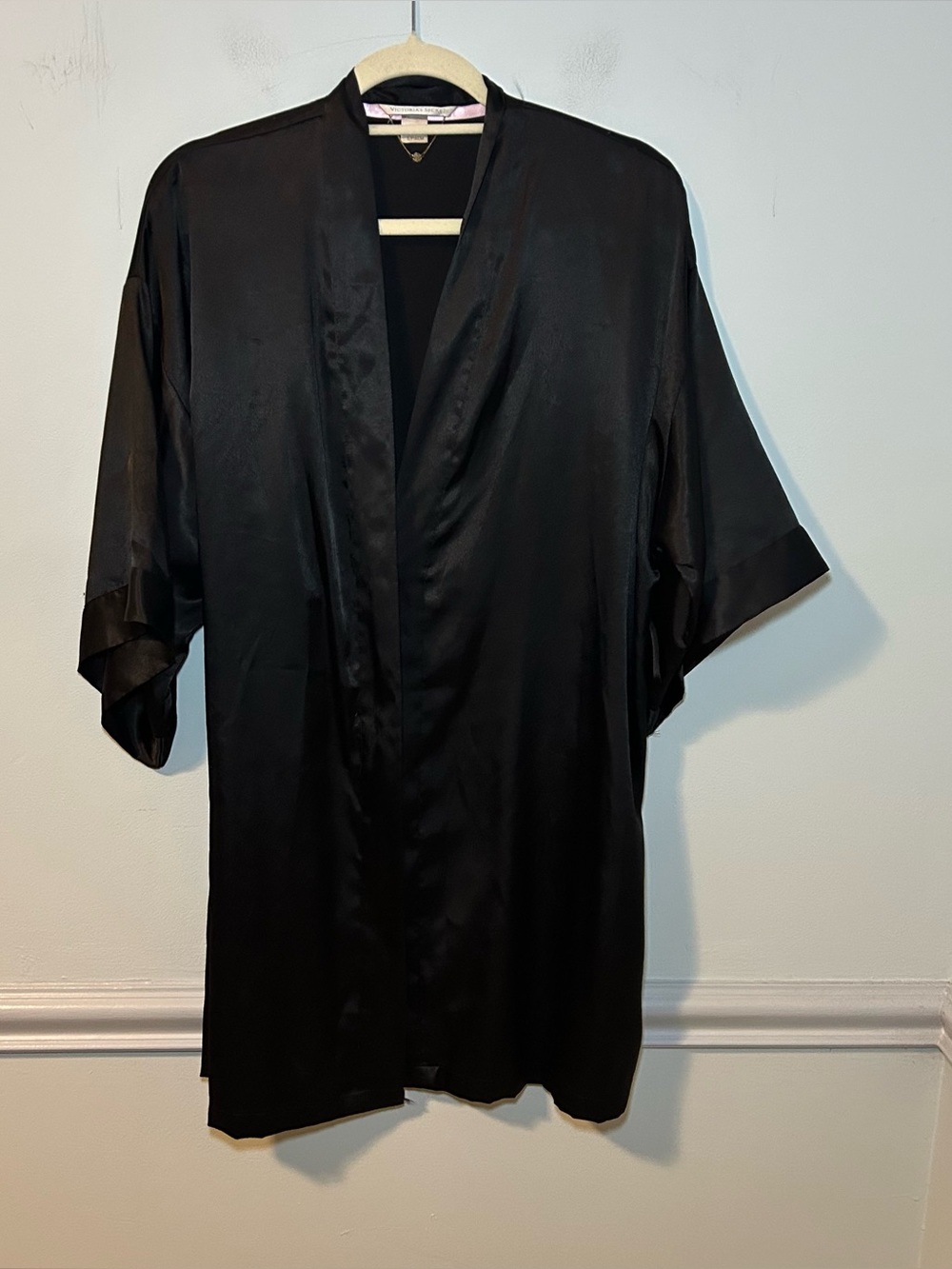 Victoria’s Secret Black Satin Like Short Robe Size Small/Medium